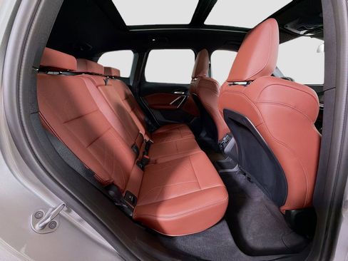 Used 2026 BMW X1 xDrive28i w/ M Sport Package image 29