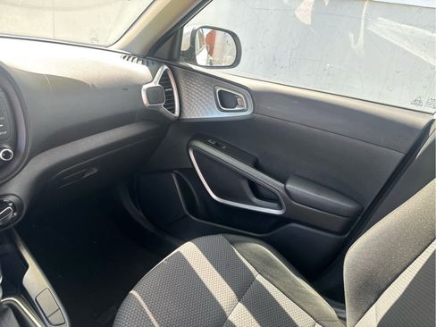 Used 2023 Kia Soul LX w/ Option Group 015 image 27