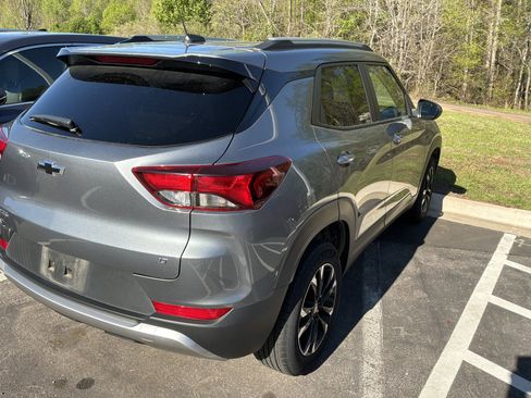 Used 2022 Chevrolet TrailBlazer LT image 6