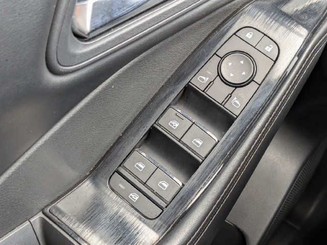 Used 2025 Nissan Rogue SV AWD/4WD image 23