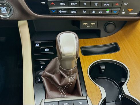 Used 2020 Lexus RX 350 FWD w/ Premium Package image 18