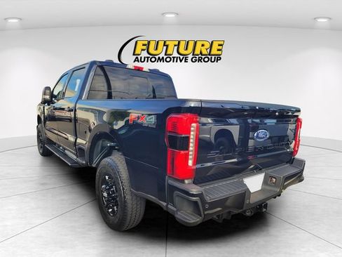 Used 2024 Ford F250 XLT w/ XLT Premium Package AWD/4WD image 4