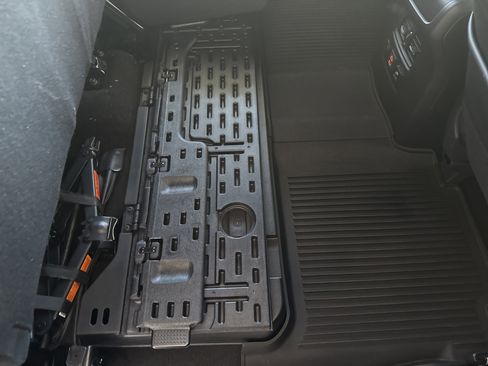 Used 2024 Nissan Titan PRO-4X w/ Off Road Protection Package image 15