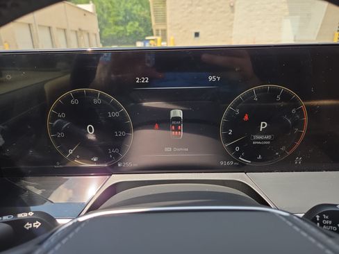 Used 2025 INFINITI QX80 Sensory AWD/4WD image 12