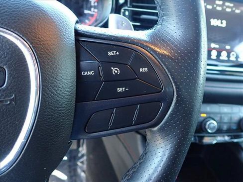 Used 2023 Dodge Durango GT AWD/4WD image 16