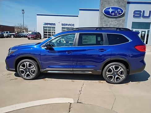 New 2026 Subaru Ascent Limited AWD/4WD image 11