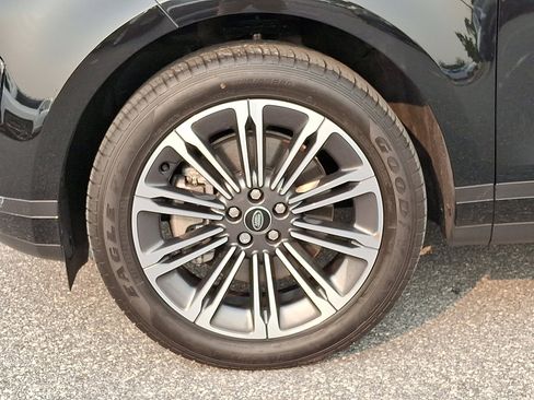 Used 2025 Land Rover Range Rover Evoque S image 9