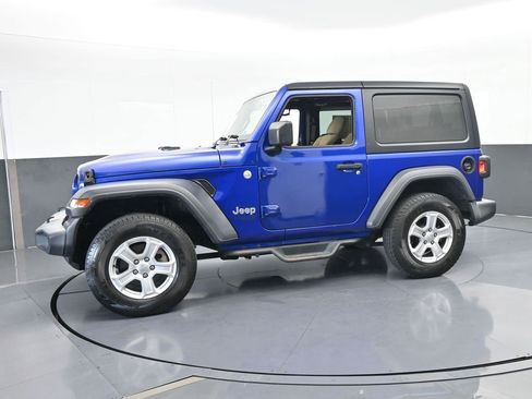 Used 2020 Jeep Wrangler Sport image 2