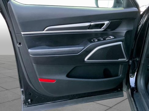 Used 2020 Kia Telluride LX FWD image 21