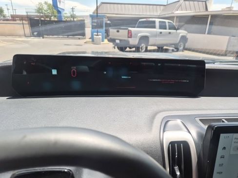 Used 2025 Ford Expedition Max Active AWD/4WD image 22