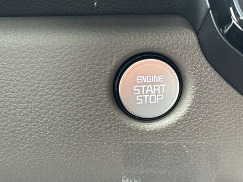 New 2026 Kia Carnival LXS image 23