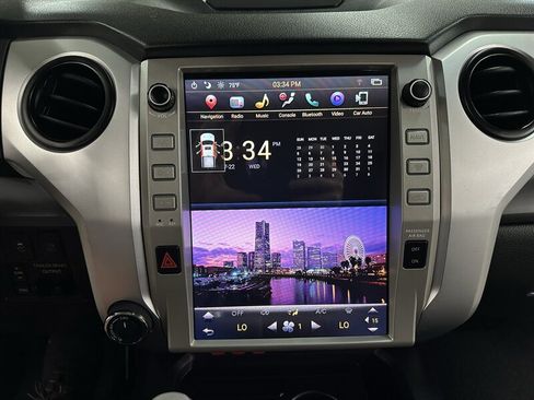 Used 2017 Toyota Tundra Platinum AWD/4WD image 22
