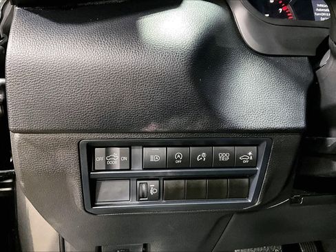 Used 2025 Toyota Tundra SR5 w/ SR5 Convenience Package image 35