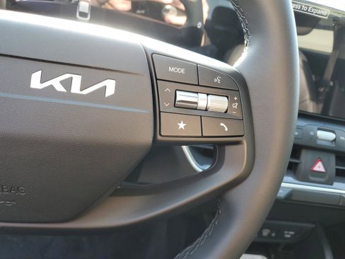 New 2026 Kia K4 EX FWD image 26