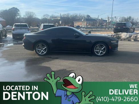 Used 2024 Ford Mustang GT image 5