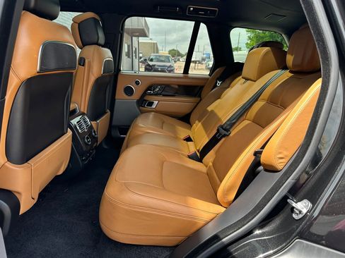 Used 2018 Land Rover Range Rover Autobiography AWD/4WD image 20