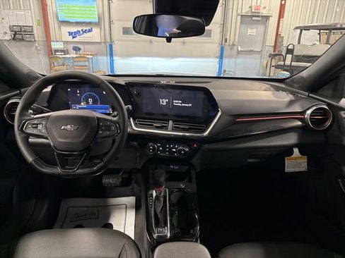 New 2026 Chevrolet Trax RS w/ Driver Confidence Package image 20