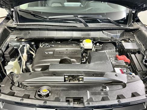 Certified 2022 Nissan Pathfinder SV image 17