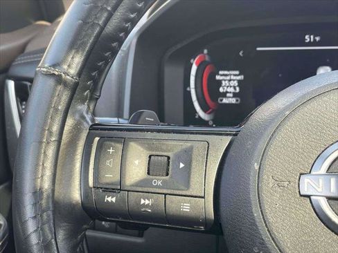Used 2023 Nissan Rogue Platinum w/ Platinum Premium Package image 20