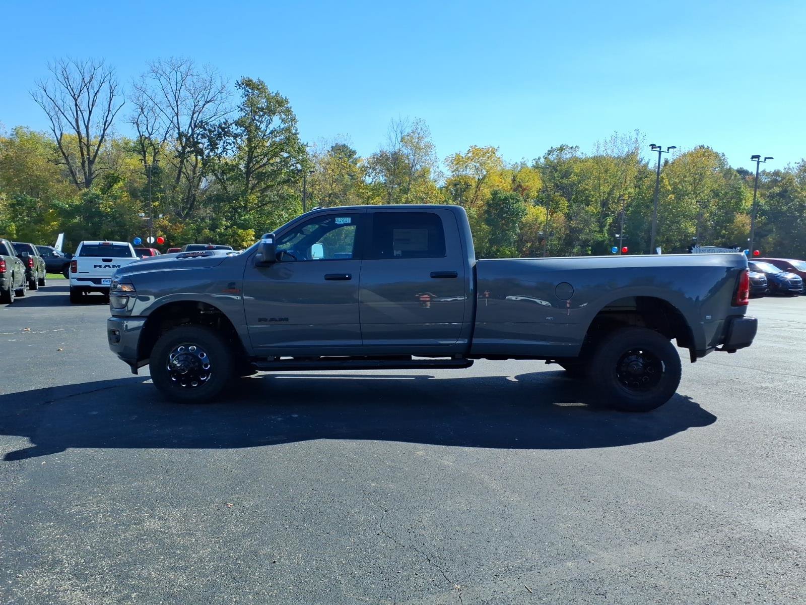 New 2027 RAM 3500 Big Horn AWD/4WD image 4