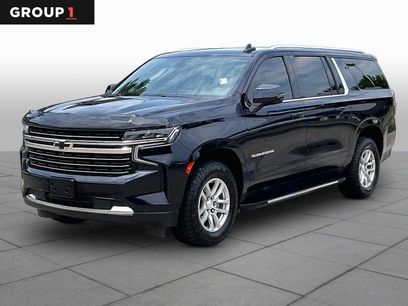 Used 2023 Chevrolet Suburban LT w/ Luxury Package