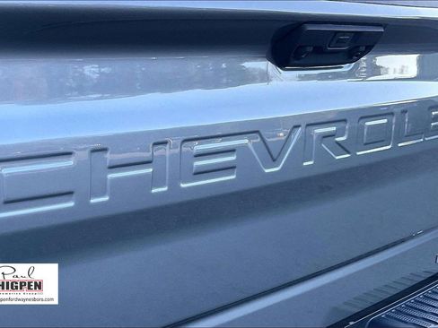 Used 2025 Chevrolet Silverado 1500 LT image 8