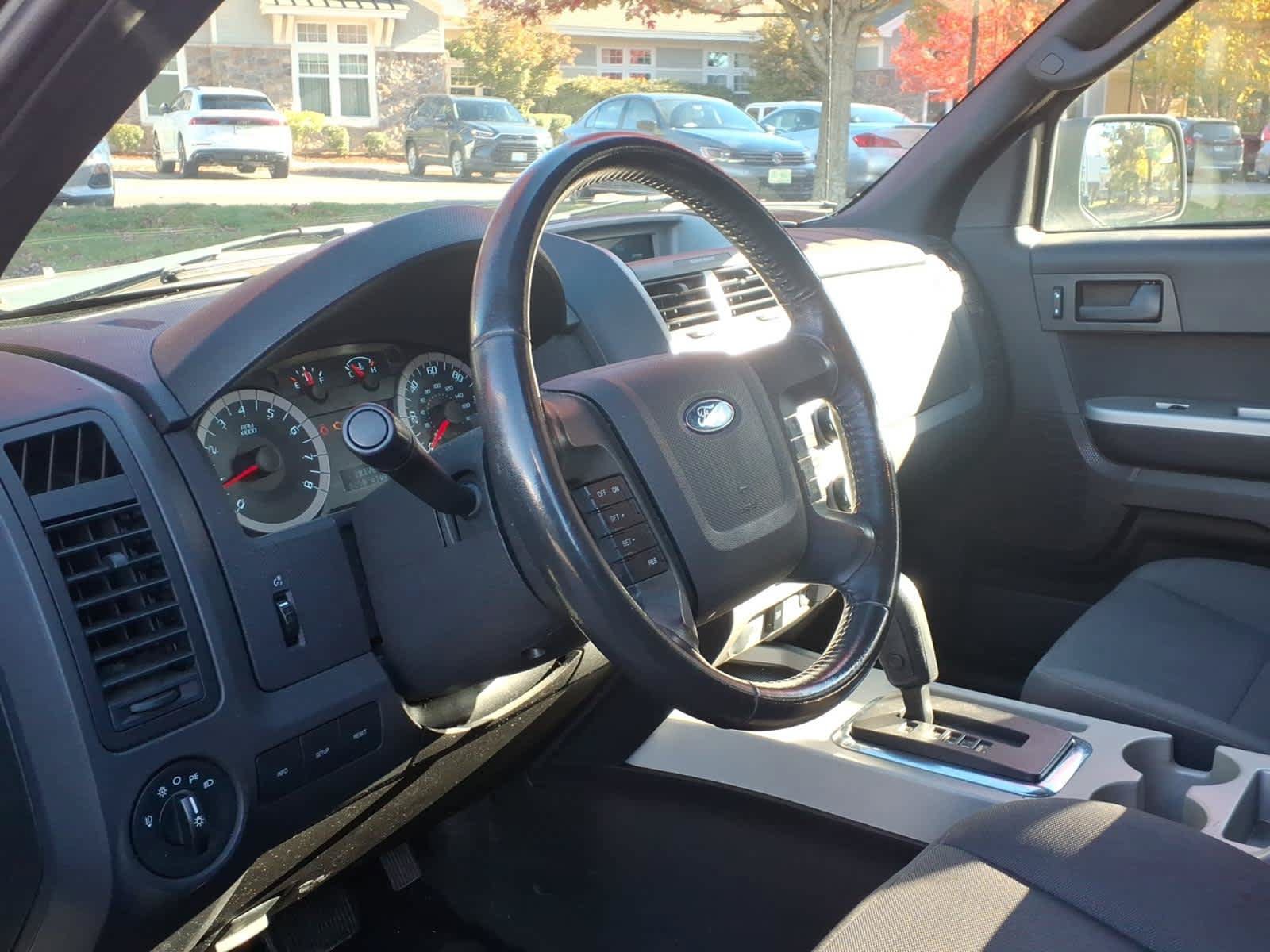 Used 2012 Ford Escape XLT FWD image 14