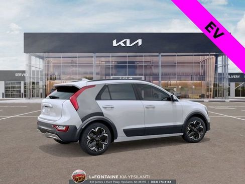 New 2025 Kia Niro Wave w/ Wave Preserve Package FWD image 6