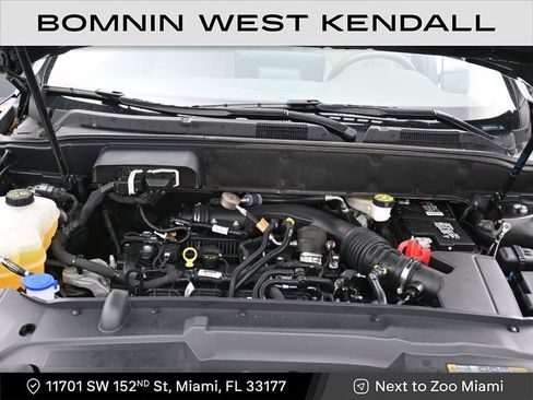 Used 2023 Lincoln Nautilus AWD w/ Premium Package image 11