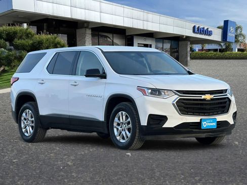 Used 2018 Chevrolet Traverse LS image 9
