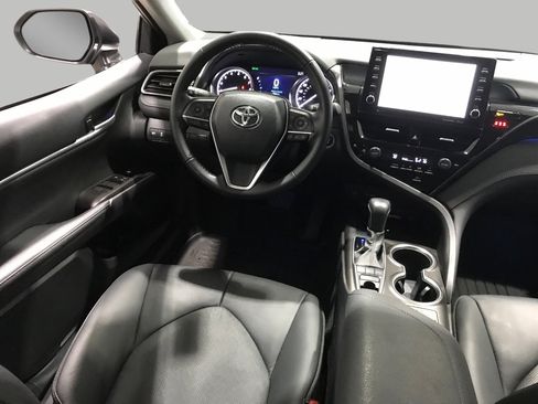 Used 2024 Toyota Camry XLE image 13