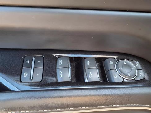 Used 2021 Cadillac Escalade Sport Platinum image 21