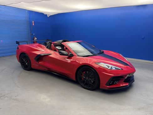 Used 2023 Chevrolet Corvette Stingray Preferred Conv w/ Z51 Performance Package RWD image 25