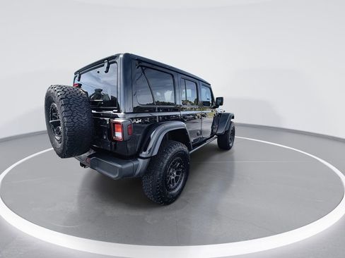 Used 2021 Jeep Wrangler Unlimited Rubicon w/ Xtreme Recon 35" Tire Package AWD/4WD image 8