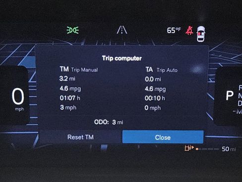 New 2026 Volvo XC60 B5 Ultra w/ Climate Package image 11