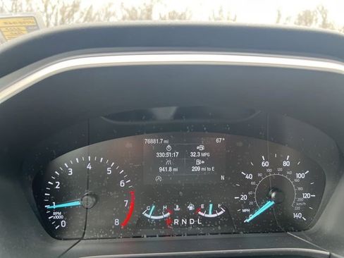 Used 2020 Ford Escape SE image 16