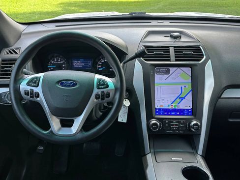 Used 2015 Ford Explorer 4WD Police Interceptor w/ Interior Upgrade Package image 3