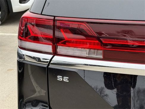 New 2026 Volkswagen Atlas SE image 5