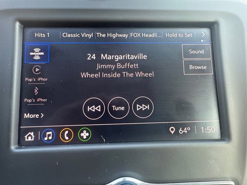 Used 2024 Chevrolet Equinox LT image 30