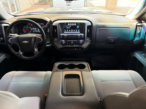 Used 2018 Chevrolet Silverado 1500 LT w/ Texas Edition AWD/4WD image 22