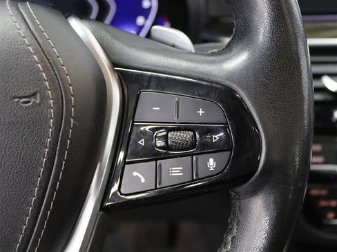 Used 2021 BMW 540i xDrive w/ Premium Package image 37