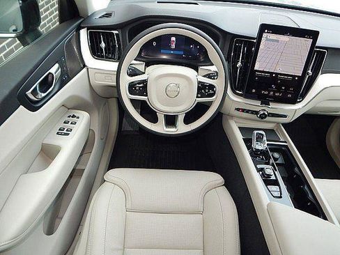 New 2026 Volvo XC60 B5 Ultra w/ Protection Package Premier AWD/4WD image 5