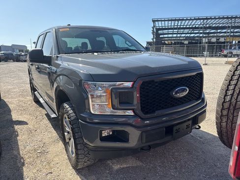 Used 2018 Ford F150 XL w/ Equipment Group 101A Mid image 2