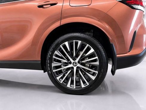 Used 2024 Lexus RX 350 Premium w/ Accessory Package (Z1) AWD/4WD image 9