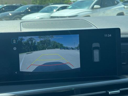 Used 2025 Hyundai Santa Fe SEL FWD image 35