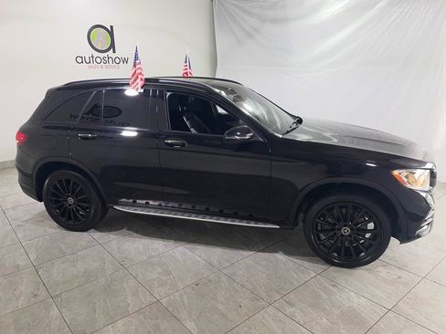 Used 2019 Mercedes-Benz GLC 300 4MATIC w/ AMG Line image 7