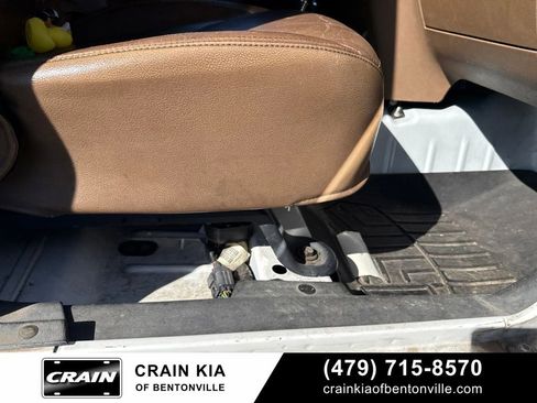 Used 2013 Jeep Wrangler Unlimited Sahara w/ Connectivity Group AWD/4WD image 11