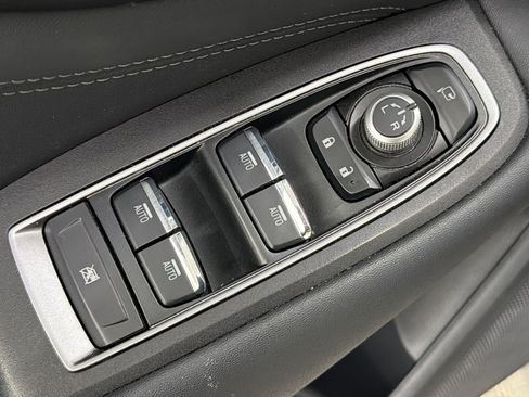 Used 2024 Subaru Outback Touring XT AWD/4WD image 15