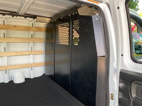 Used 2025 Chevrolet Express 2500 w/ Driver Convenience Package RWD image 34