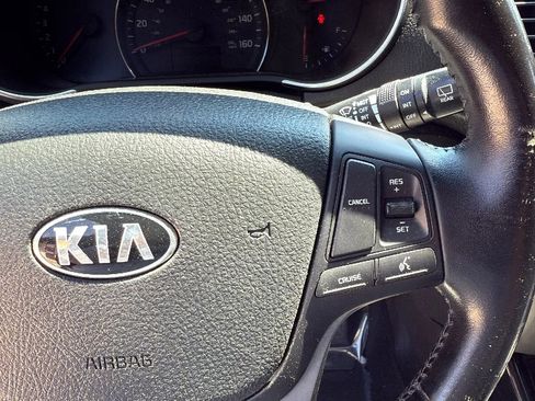Used 2014 Kia Sorento LX FWD image 33